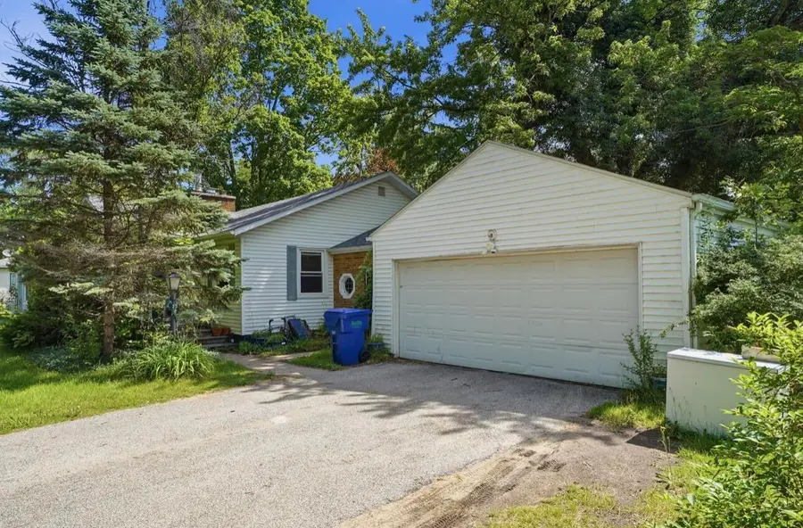 1443 Ogden Avenue, Benton Harbor, MI 49022 - #2