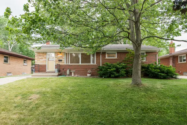 1210 Arella Boulevard, Ann Arbor, MI 48103