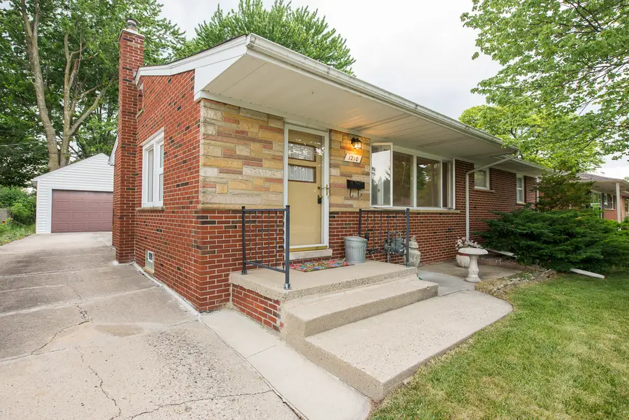 1210 Arella Boulevard, Ann Arbor, MI 48103 - #2