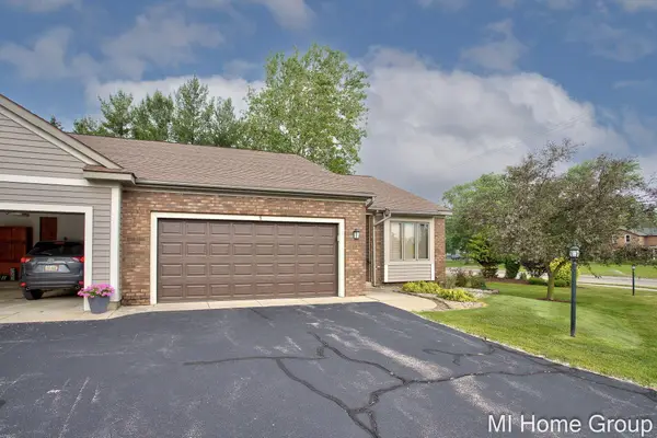 500 W Main Avenue #1, Zeeland, MI 49464