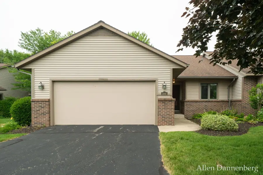 1946 Lakeview Drive, Zeeland, MI 49464 - #3
