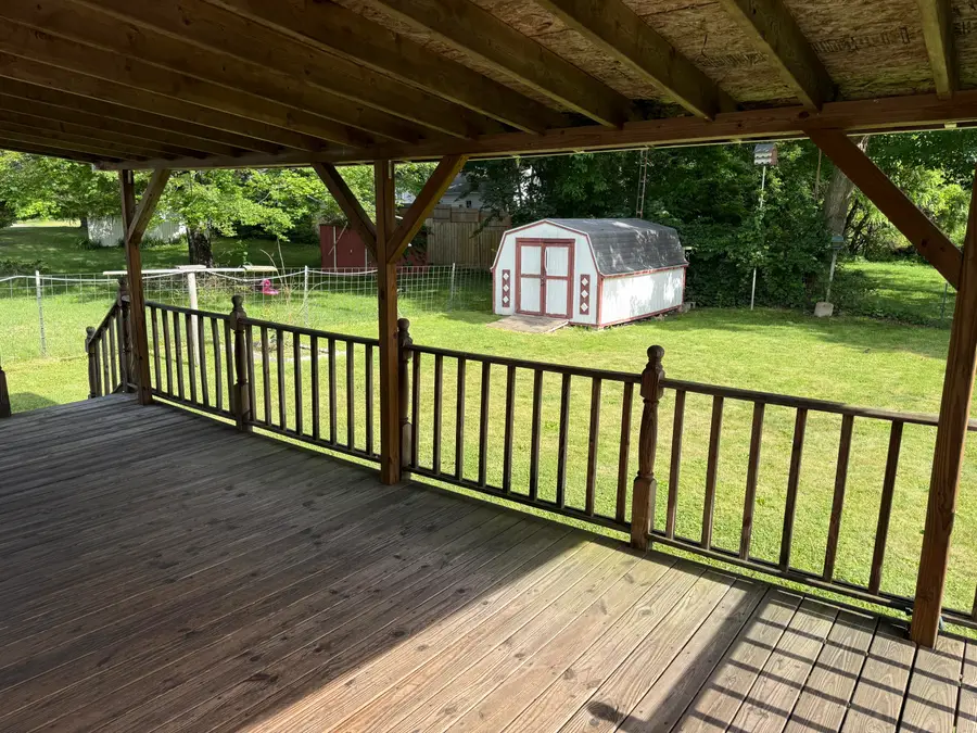 607 E North Street, Albion, MI 49224 - #3