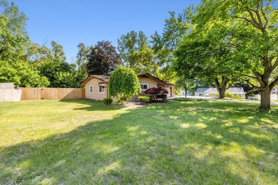 210 Beaver Street, Brighton, MI 48116 - #2