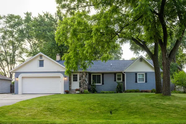 1930 Sherwood Avenue Se, Grand Rapids, MI 49506