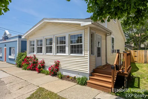 117 N 2nd Street, Grand Haven, MI 49417