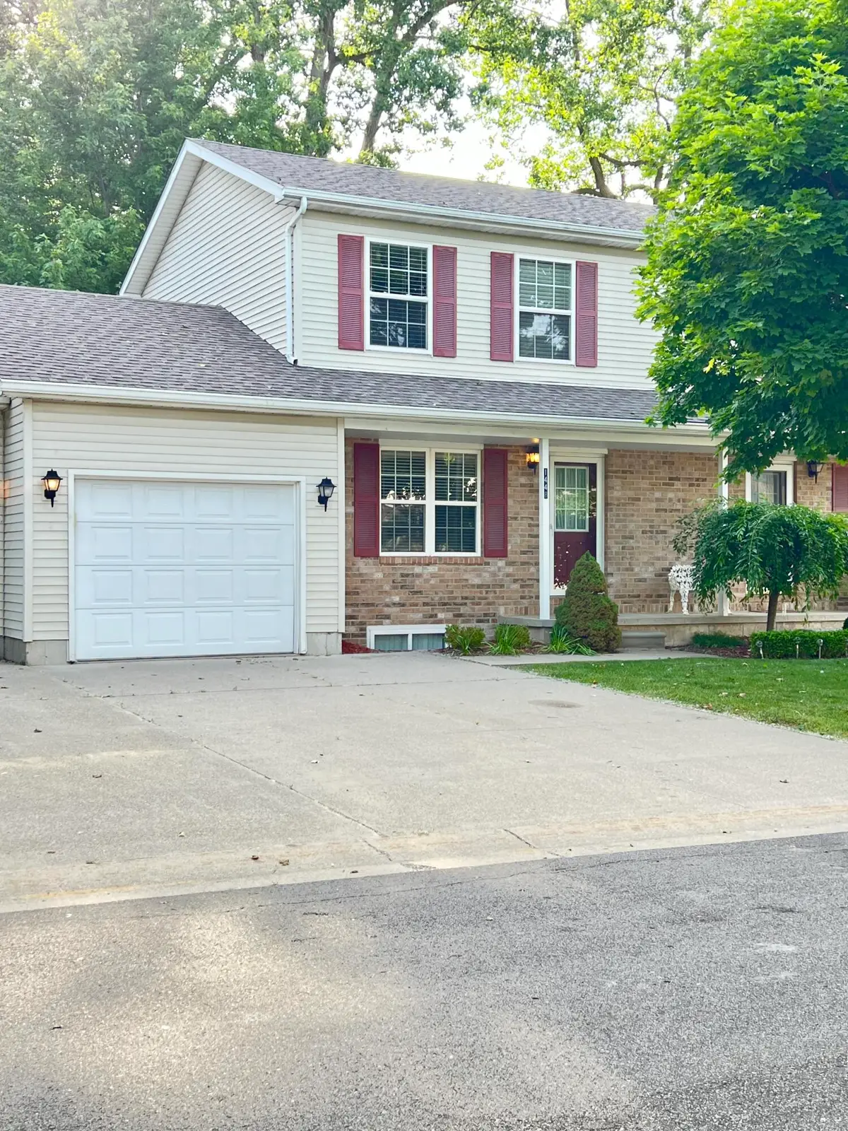 1448 Whispering Woods Lane, Marysville, MI 48040 - #1