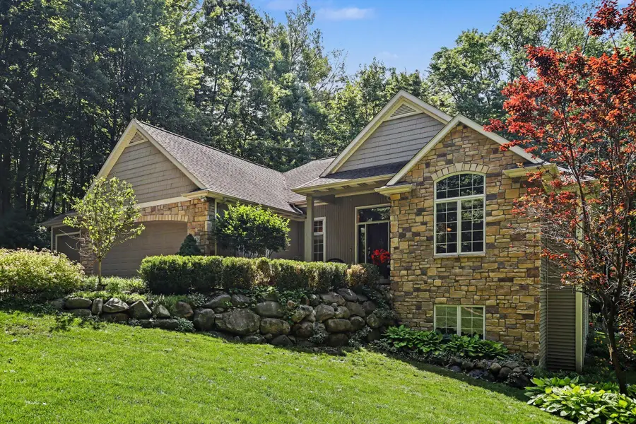 9428 Marshwood Drive, Richland, MI 49083 - #2