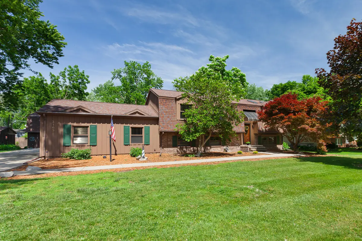 3165 N Grove Drive, Monroe, MI 48162 - #1