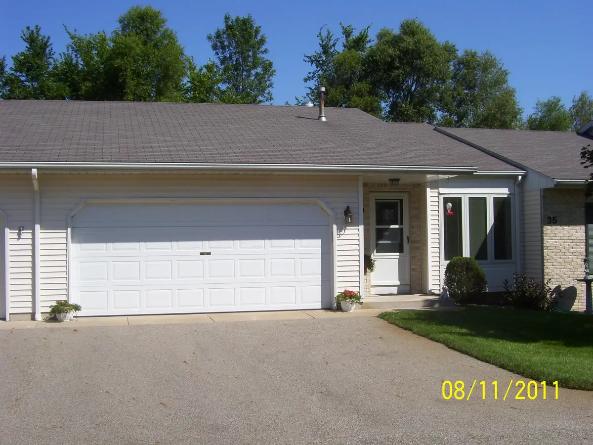 2823 SE Bridgeside Drive Se #35, Caledonia, MI 49316 - #1