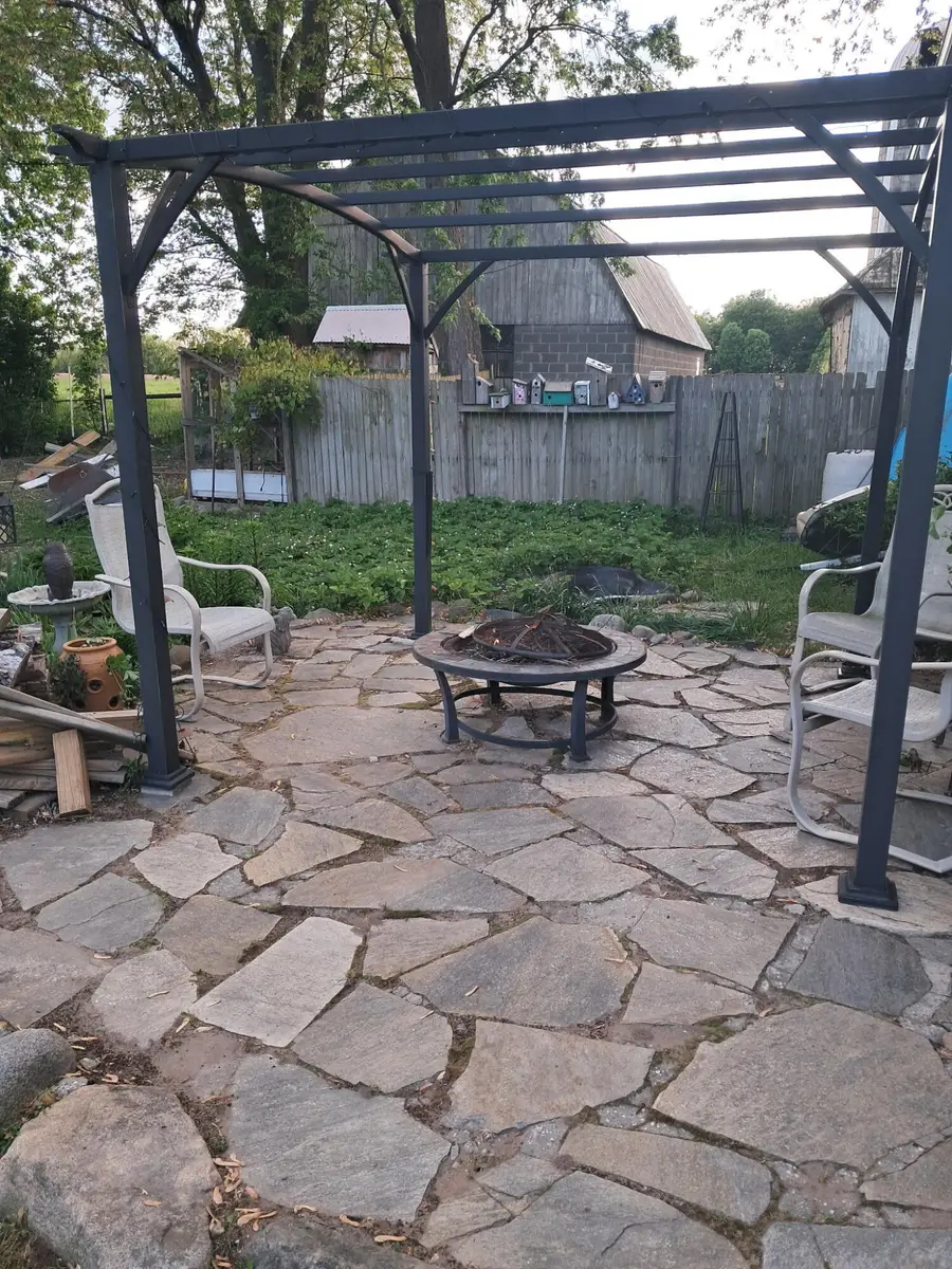 911 Washington, Lake Odessa, MI 48849 - #3