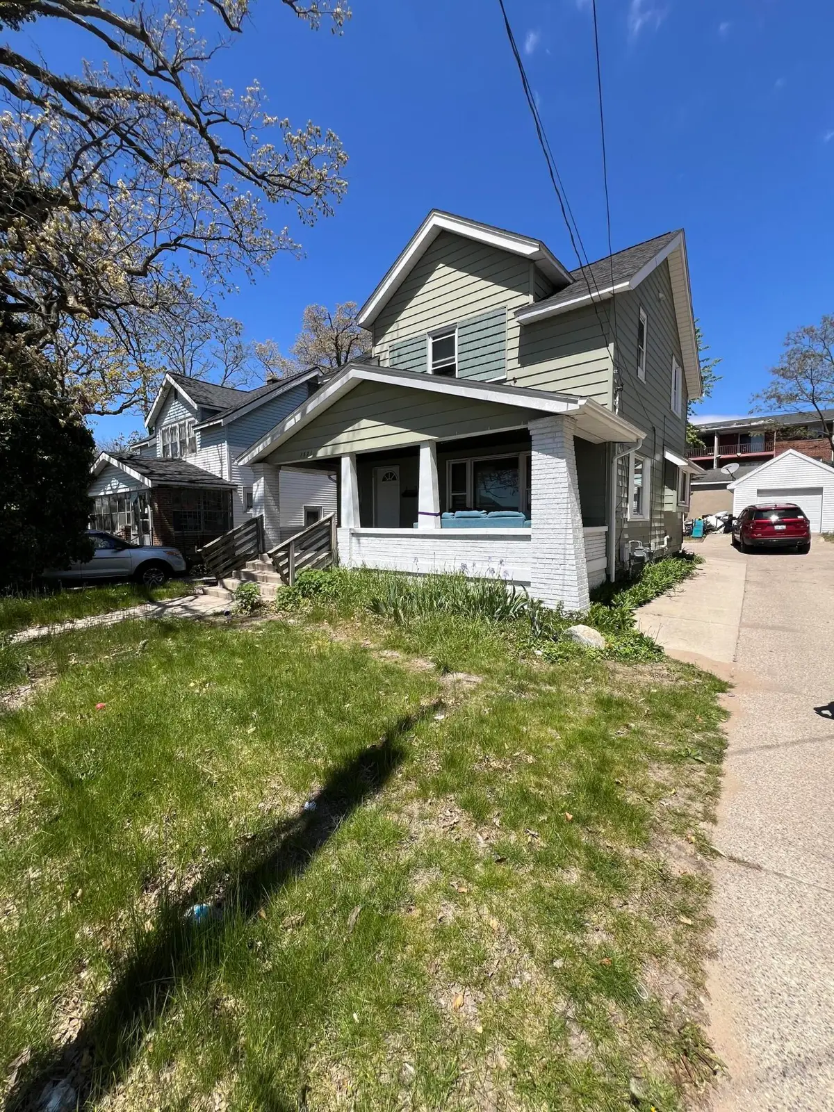 1321 Burton Street Se, Grand Rapids, MI 49507 - #1