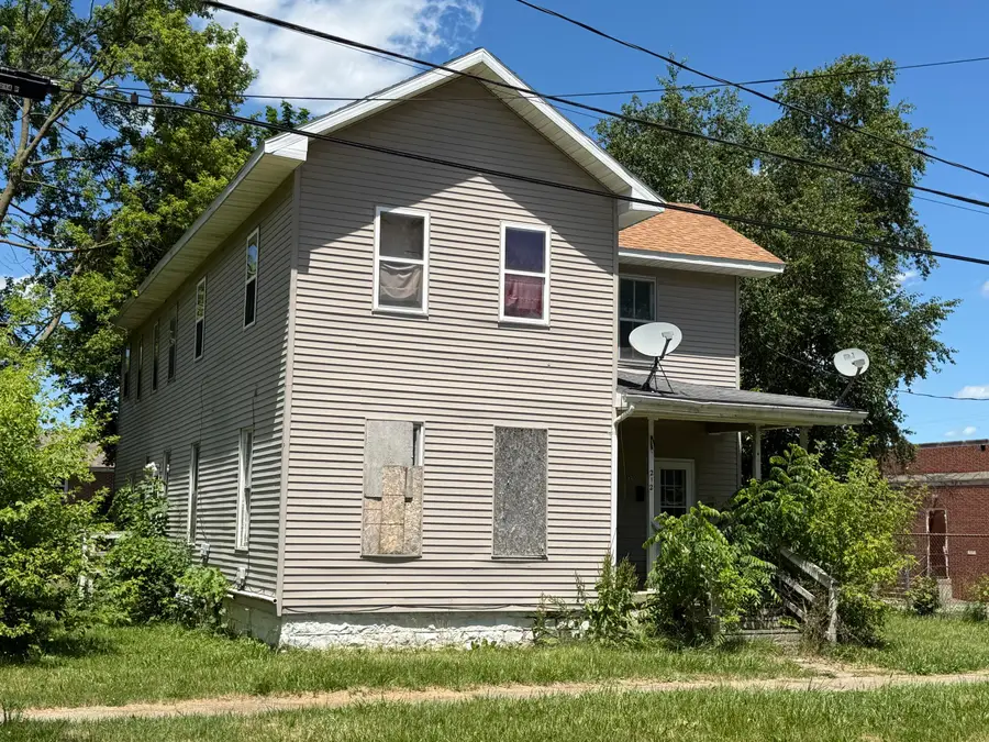 212 W Porter Street, Albion, MI 49224 - #2