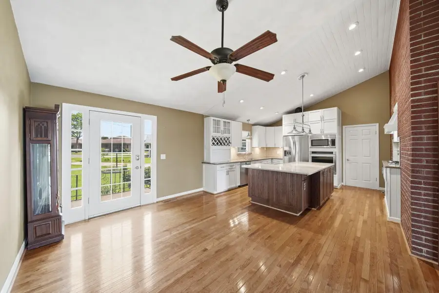188 Hawthorne Drive, Brooklyn, MI 49230 - #3