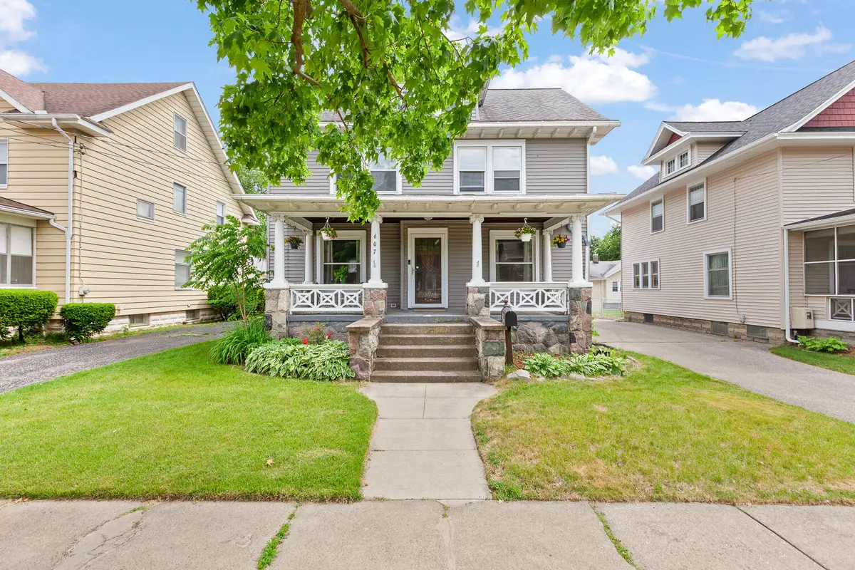 607 Harwood Street, Jackson, MI 49203 - #1