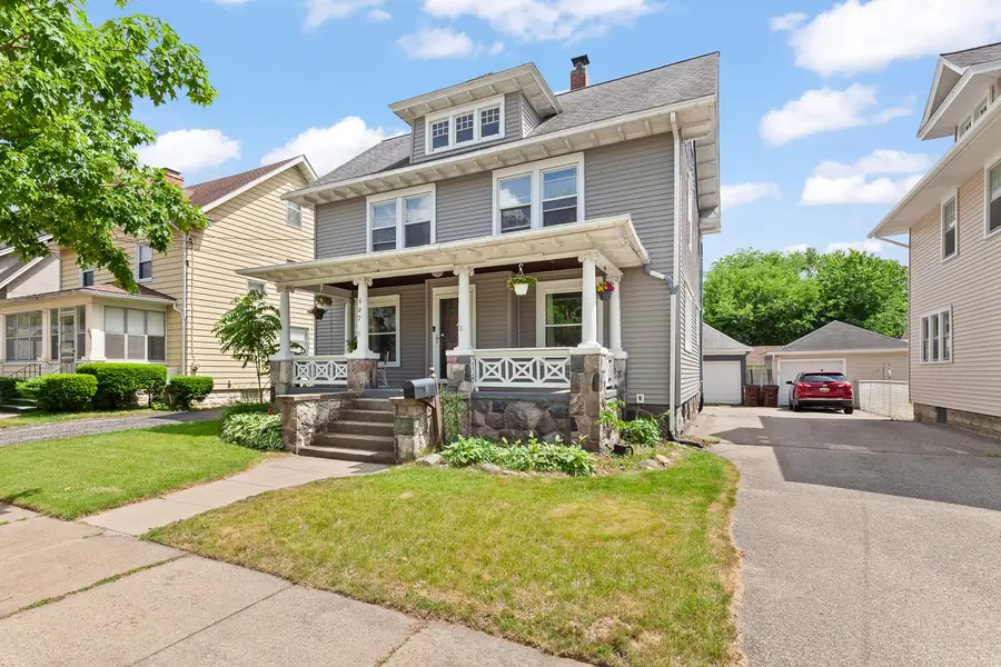 607 Harwood Street, Jackson, MI 49203 - #3