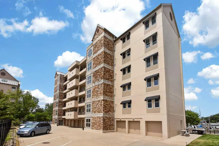 250 Water Street #C, Saint Joseph, MI 49085 - #3
