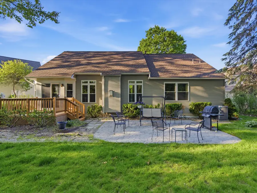 8473 Parkridge Drive, Dexter, MI 48130 - #3