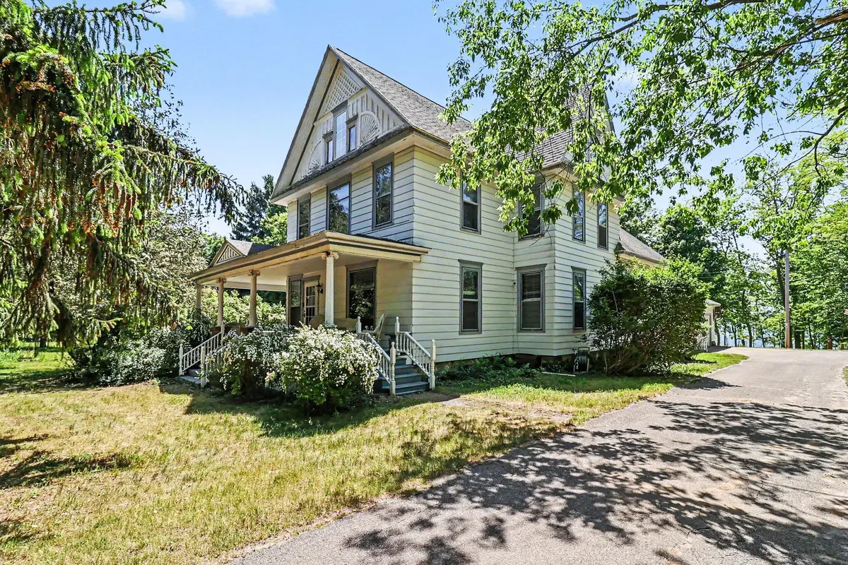 4539 S Lakeshore Drive, Ludington, MI 49431 - #1