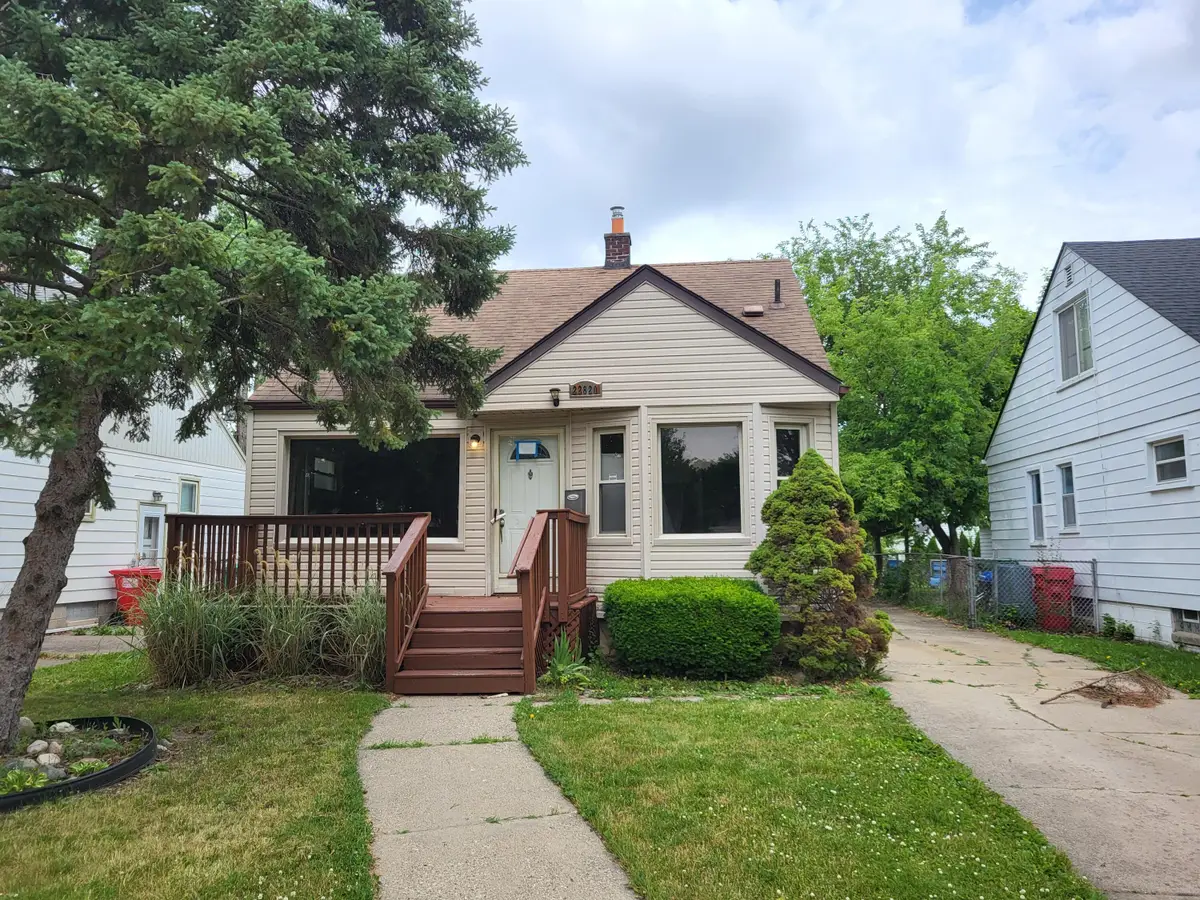 22820 Teppert Avenue, Eastpointe, MI 48021 - #1
