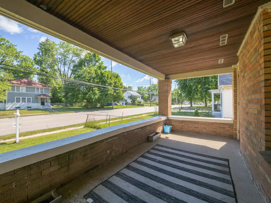 2127 W Main Street, Kalamazoo, MI 49006 - #3