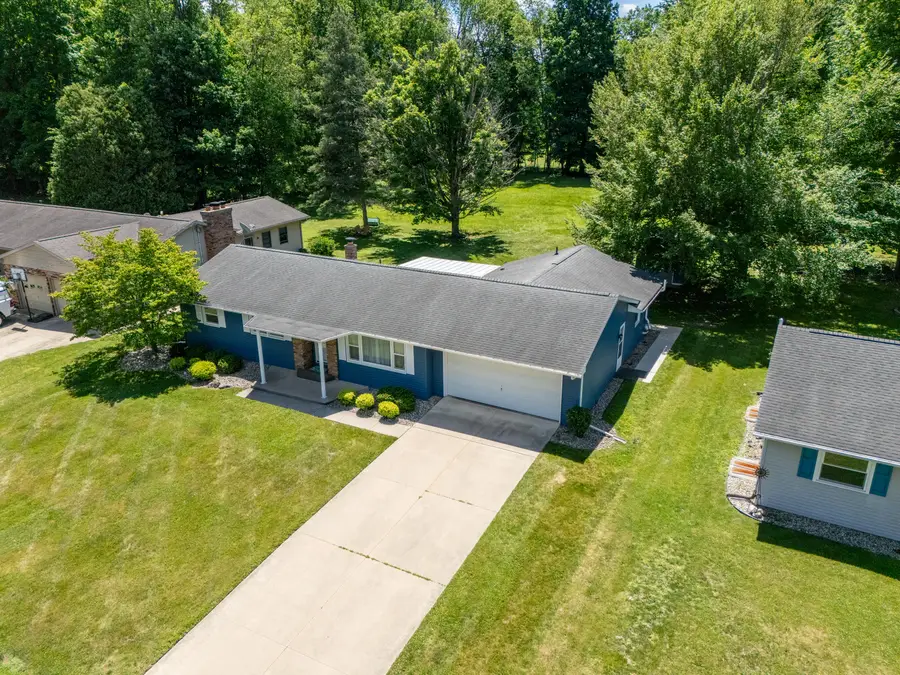 600 North Drive E, Marshall, MI 49068 - #2