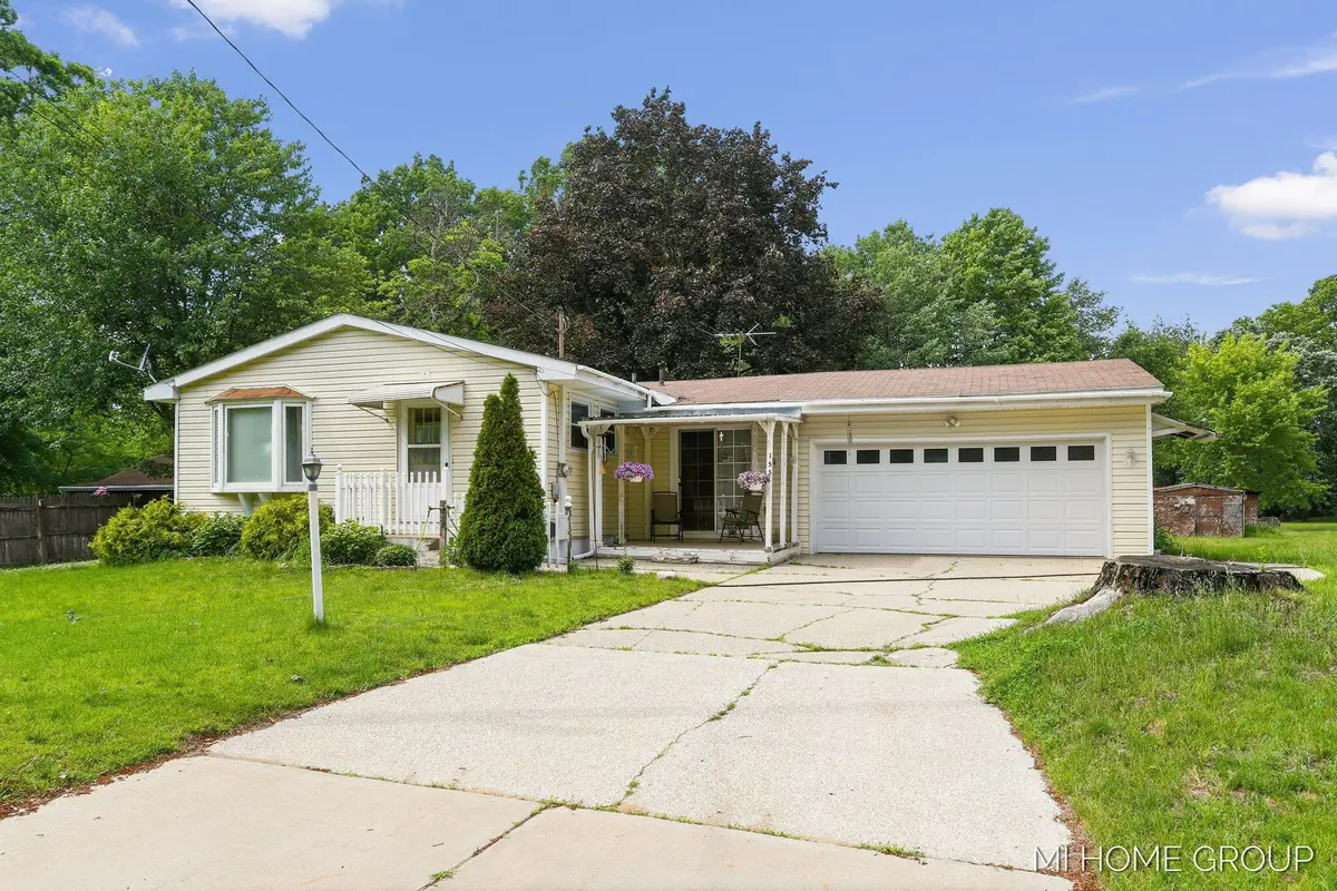 155 Burke Avenue, Holland, MI 49424 - #1