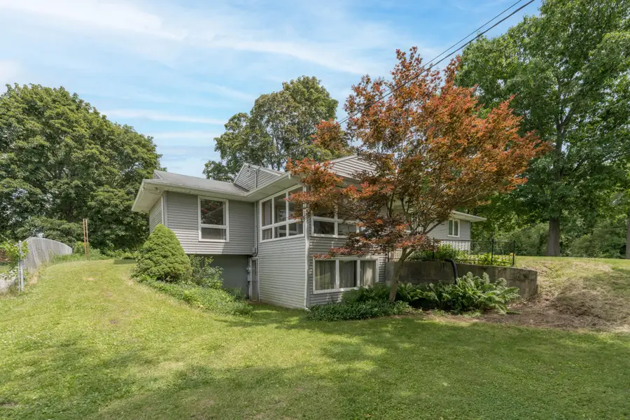4092 Saratoga Avenue, Kalamazoo, MI 49048 - #2