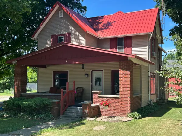 126 S Main Street, Montgomery, MI 49255