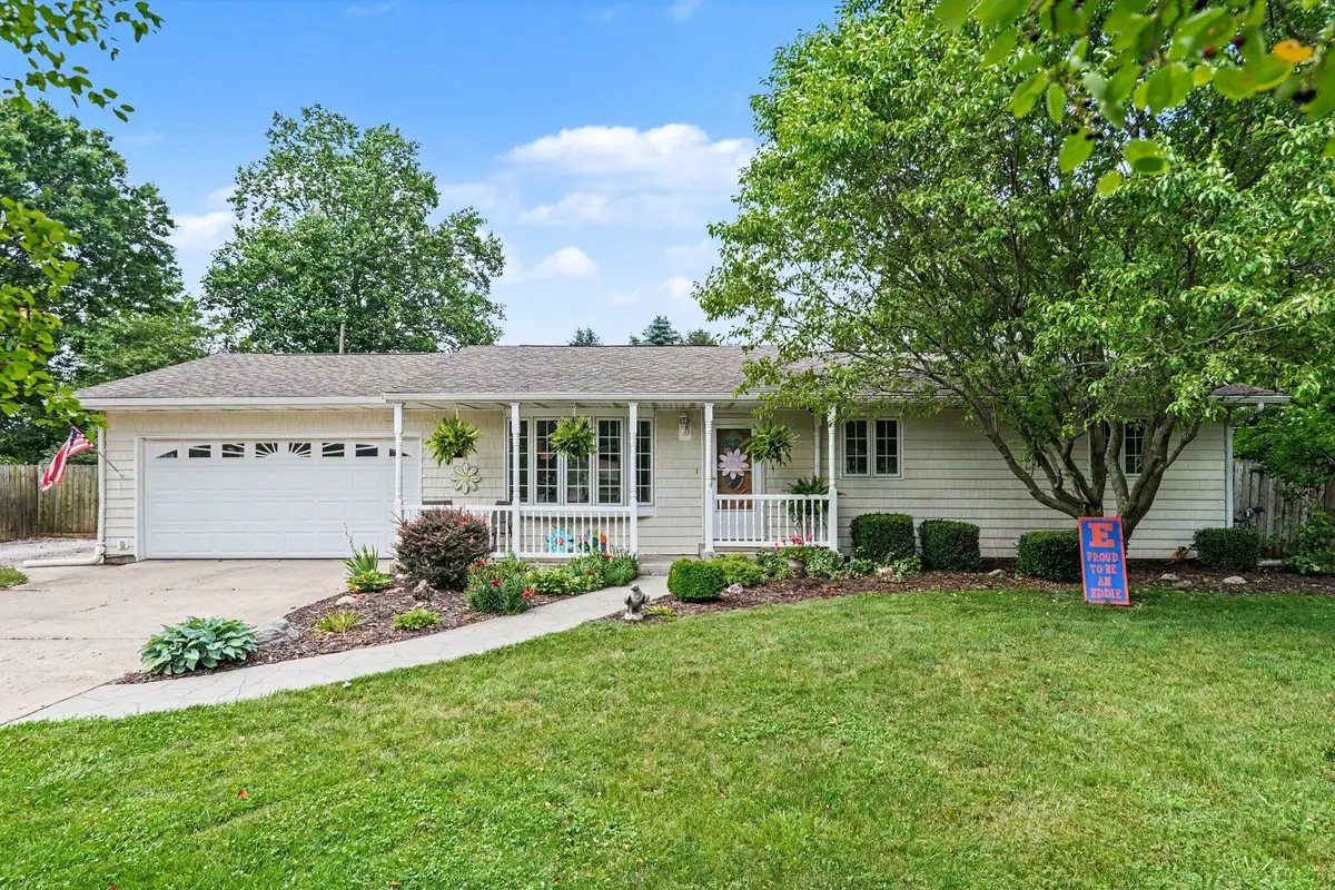 24064 Redfield Street, Edwardsburg, MI 49112 - #1