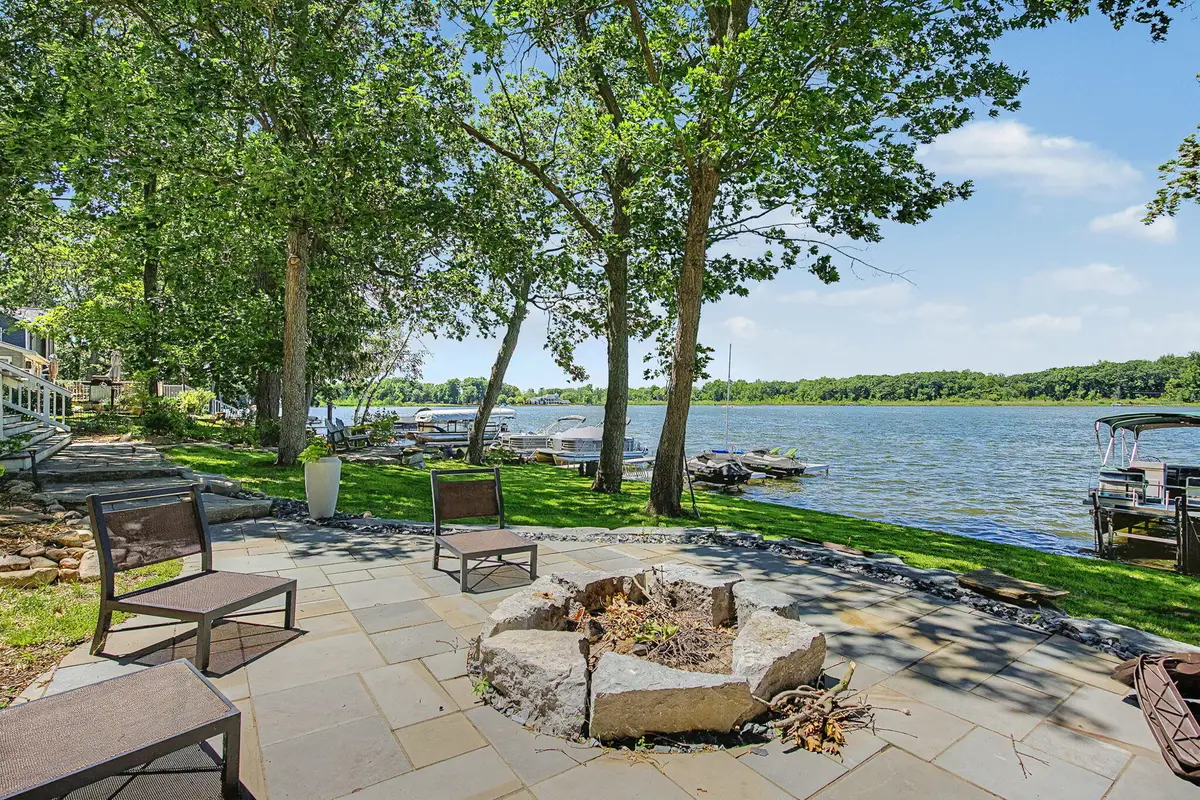8565 Oakwood Court, Jackson, MI 49201 - #1