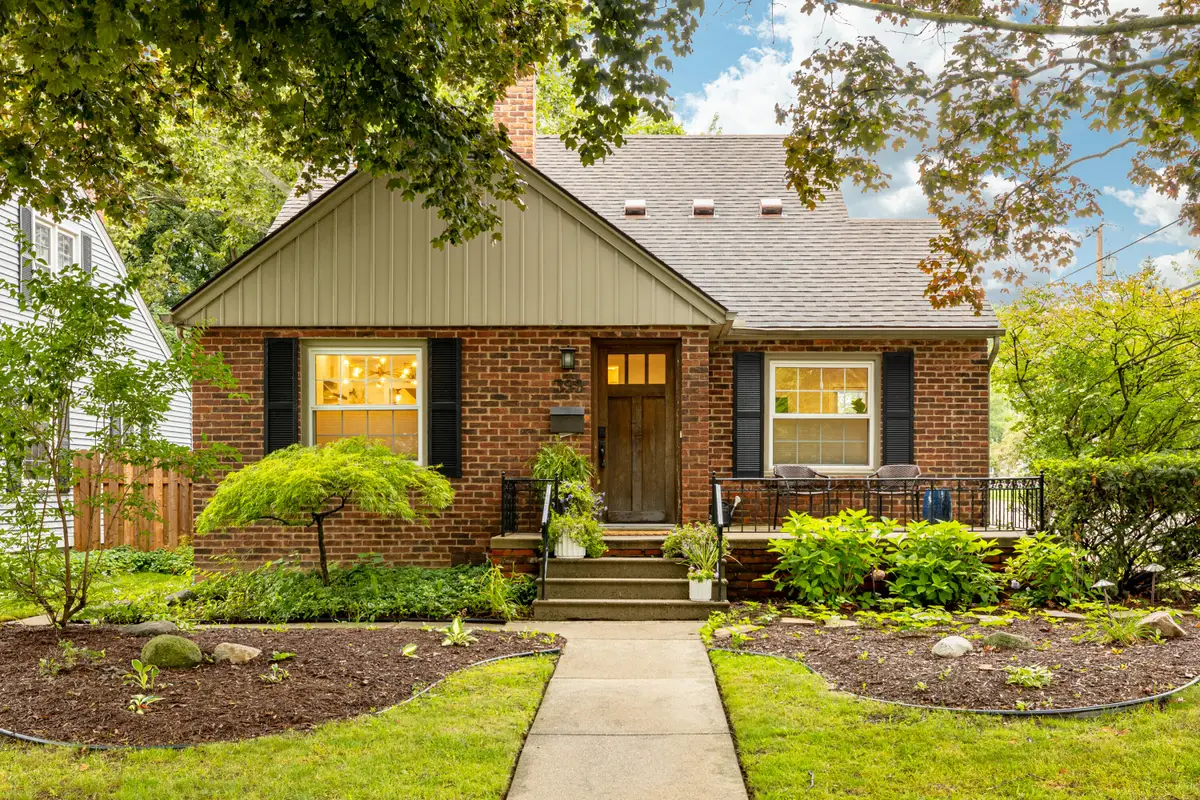 399 Auburn Street, Plymouth, MI 48170 - #1
