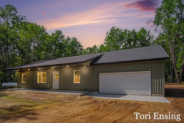 19828 Yankee Road, Howard City, MI 49329