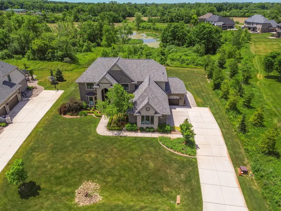 2376 Westbrooke Circle S, Ann Arbor, MI 48105 - #2