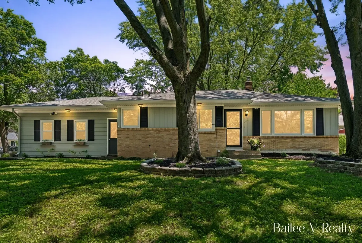 4116 Poinsettia Avenue Se, Grand Rapids, MI 49508 - #1