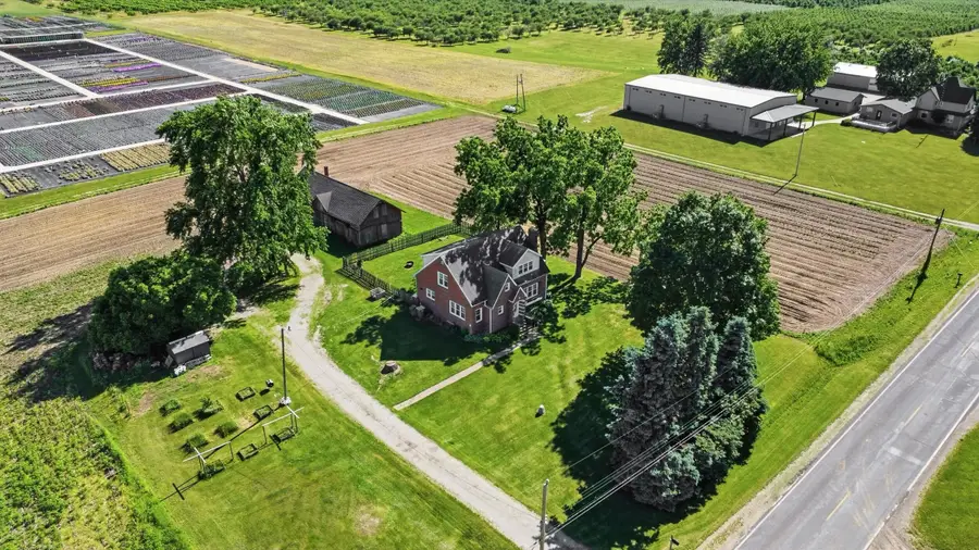 8040 Territorial Road, Watervliet, MI 49098 - #2