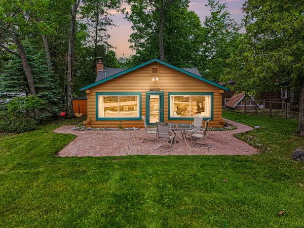 6470 Margaret Lane, Indian River, MI 49749