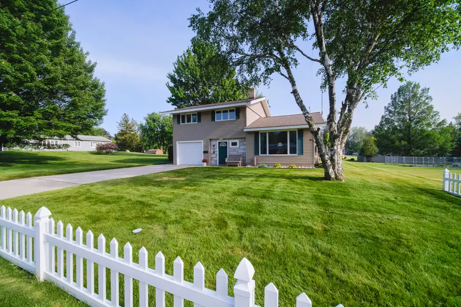 597 Browning Avenue, Manistee, MI 49660 - #3