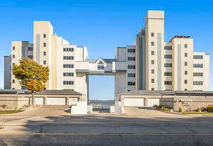 2964 Lakeshore Drive #E102, Muskegon, MI 49441 - #2