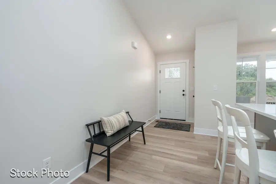 1593 N Village Circle, Kalamazoo, MI 49009 - #3