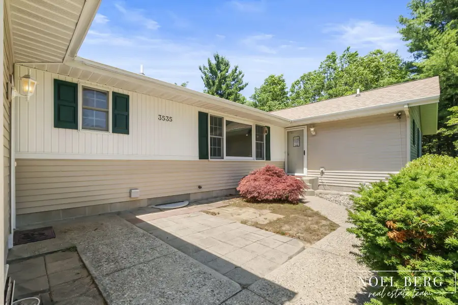 3535 S Sheridan Drive, Muskegon, MI 49444 - #3