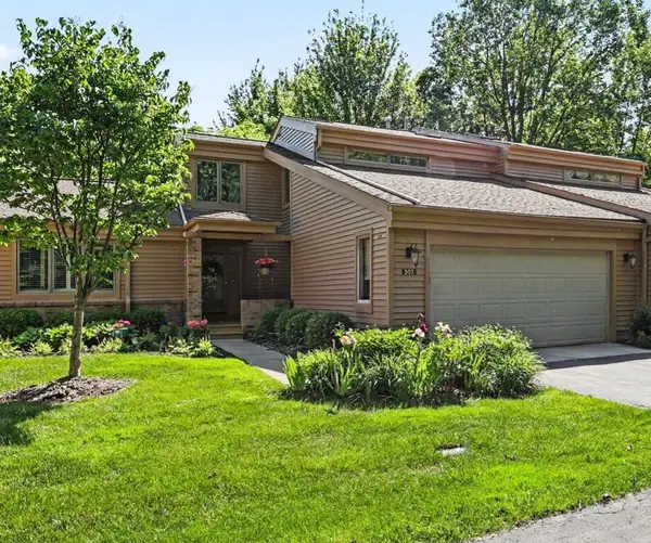 507 Woodgrove Drive #Unit 31, Ann Arbor, MI 48103
