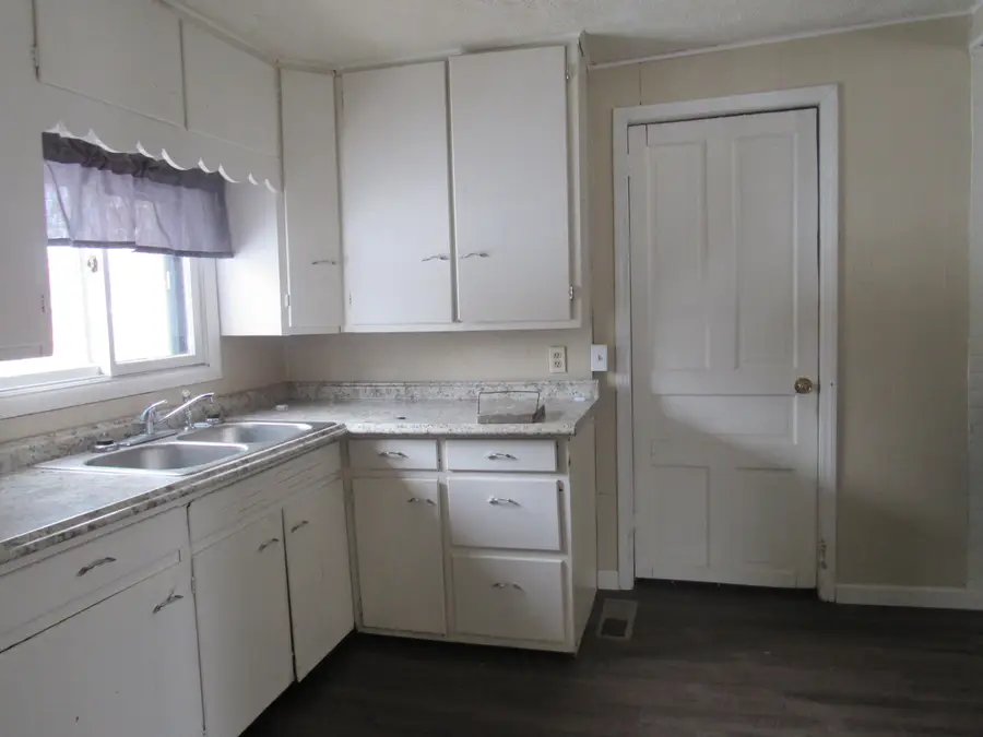 161 Palmer Avenue, Colon, MI 49040 - #2