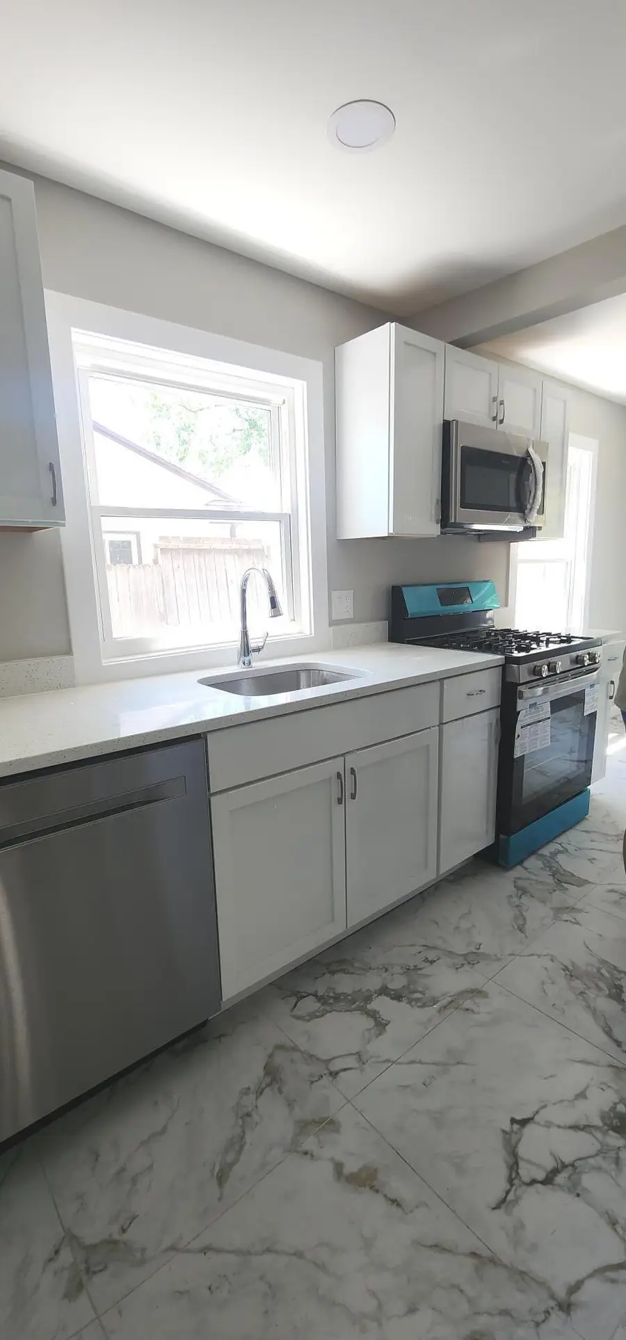 35321 Hazelwood Street, Westland, MI 48186 - #2