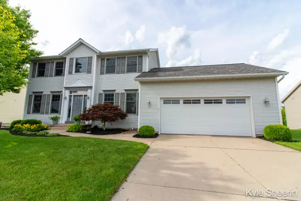 1759 Planters Row Drive Sw, Byron Center, MI 49315