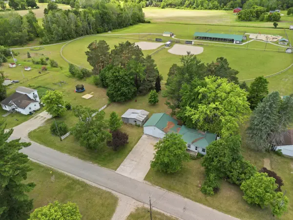 435 N Perry Street, Barryton, MI 49305