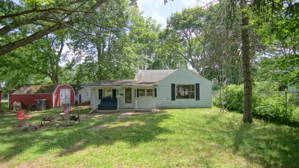 113 W 5th Street, Buchanan, MI 49107