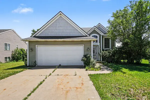 10264 Summerwood Drive, Zeeland, MI 49464