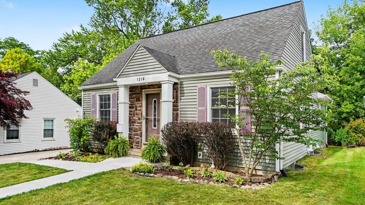 1210 Prescott Avenue, Ann Arbor, MI 48103 - #1