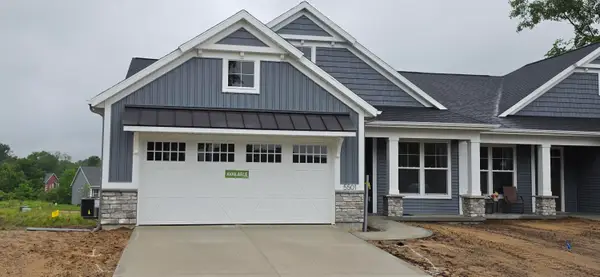 5501 Canal Avenue Sw #60, Grandville, MI 49418