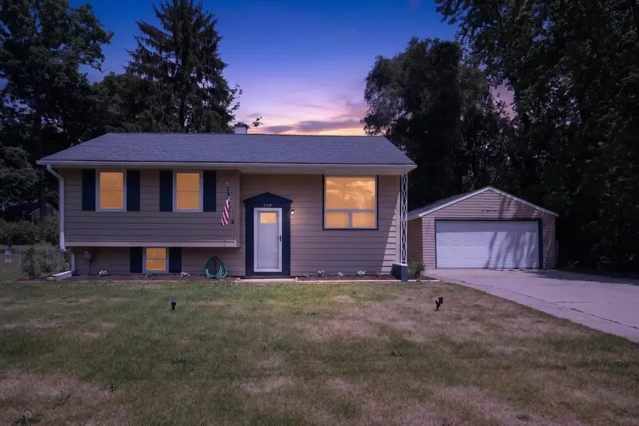 284 Stanford Lane, Jackson, MI 49203 - #2